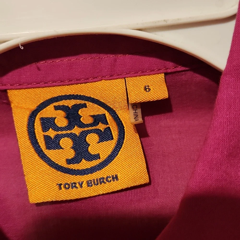 ❤️ TORY BURCH BRIGETTE FITTED BUTTON DOWN COTTON SHIRT / TOP IN MAGENTA, 6 - Picture 8 of 13